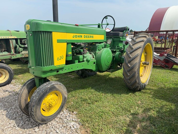 john-deere-620-image-11