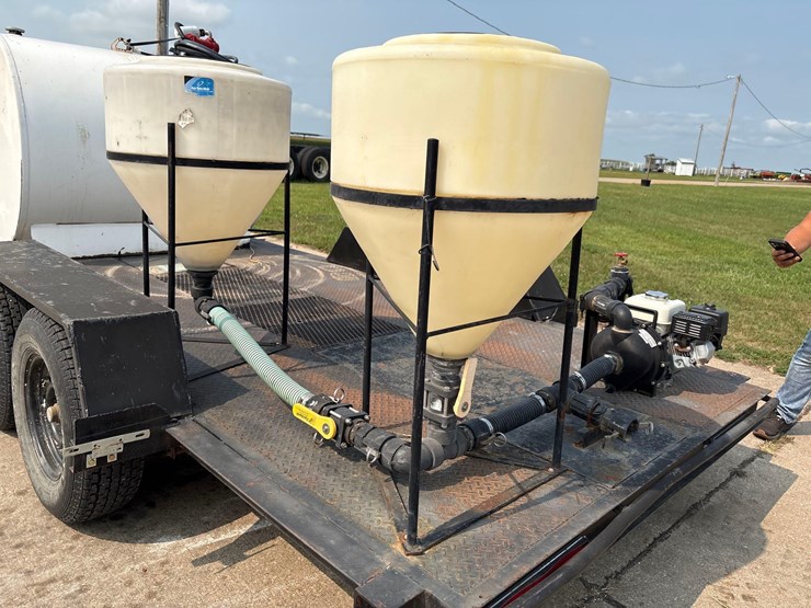 74”-x-16ft-flatbed-trailer-w/-fuel-barrel-image-6
