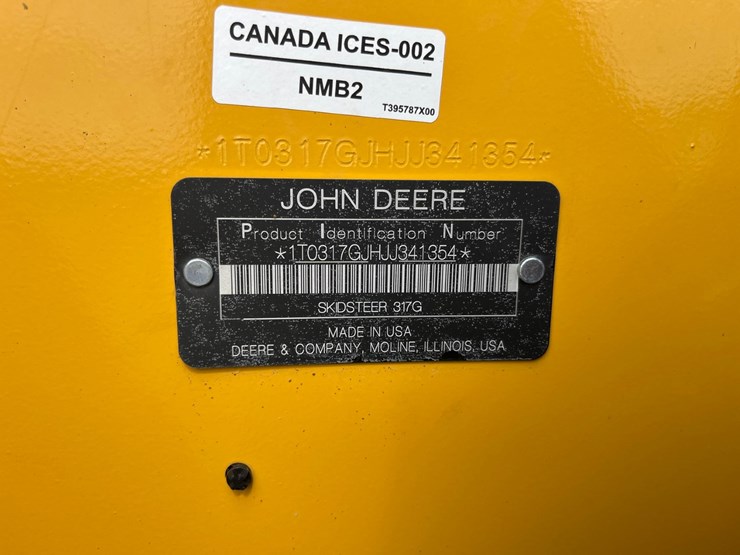 2018-deere-317g-image-23