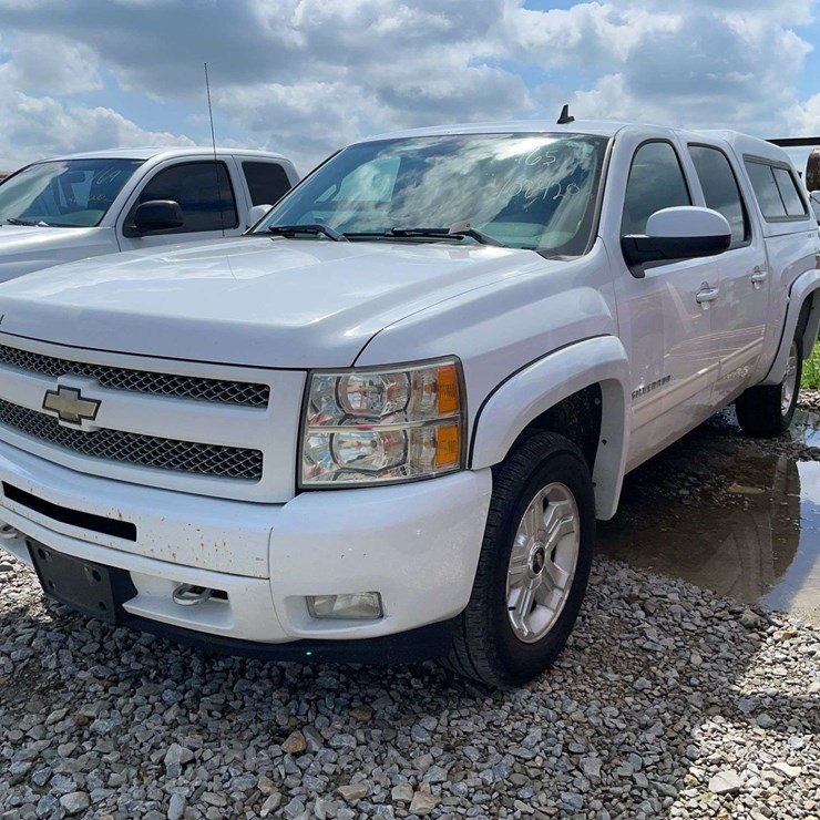 2011 CHEVROLET 1500