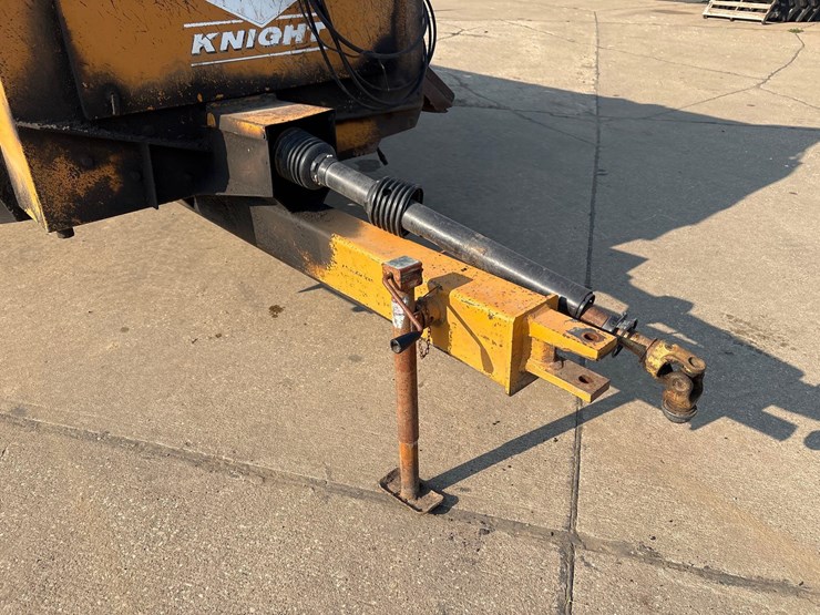 kuhn-knight-8124-image-18