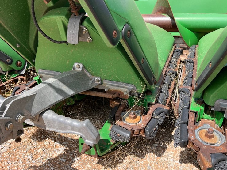 2011-john-deere-612c-image-18