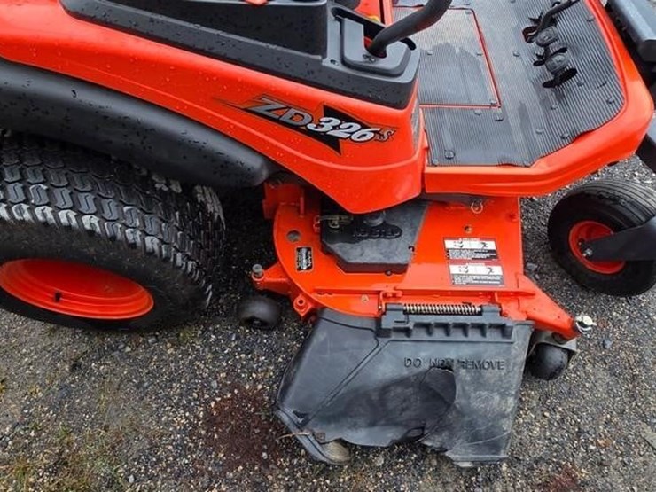 kubota-zd326s-image-6