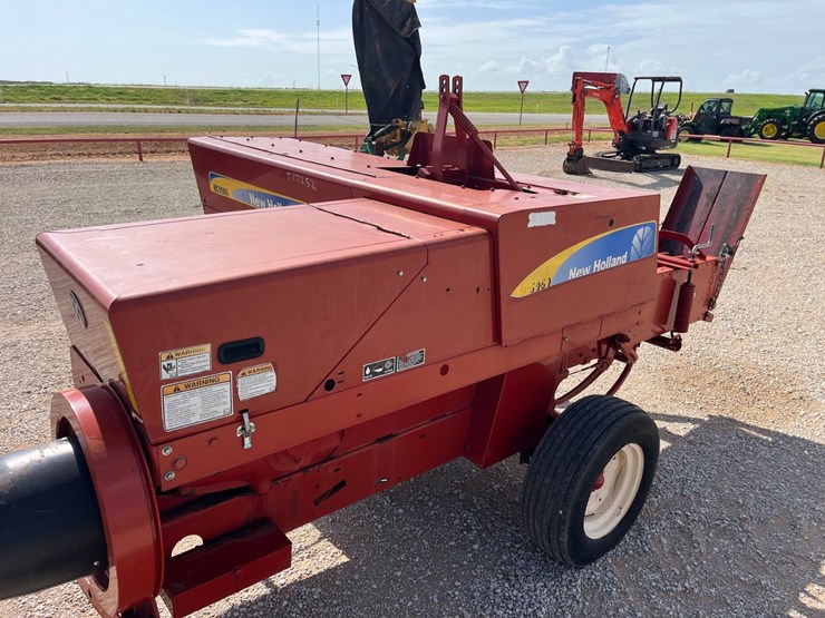 2012-new-holland-bc5060-image-11