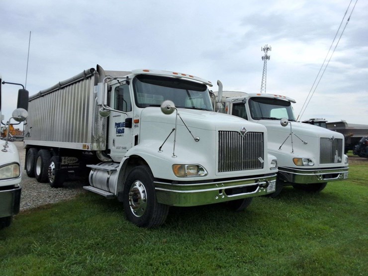2005-international-9200-image-1