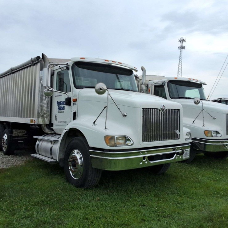 2005 INTERNATIONAL 9200