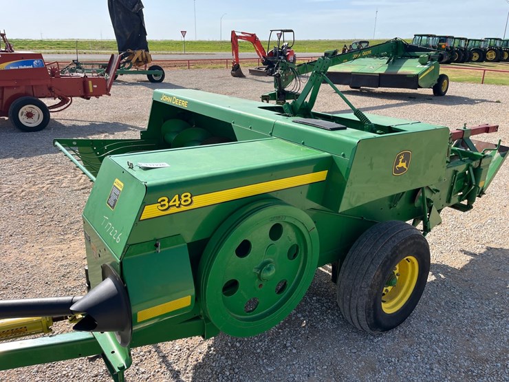 2008-john-deere-348-image-11