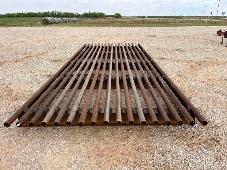 #t8477-•-cattle-guard-image-5