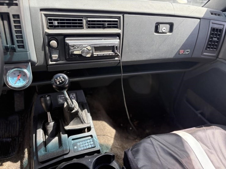 1991-chevrolet-blazer-image-14