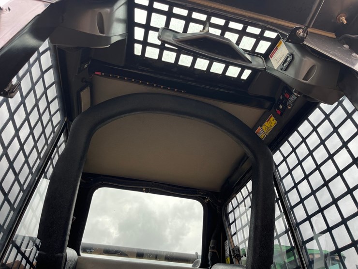 2013-caterpillar-259b-image-15