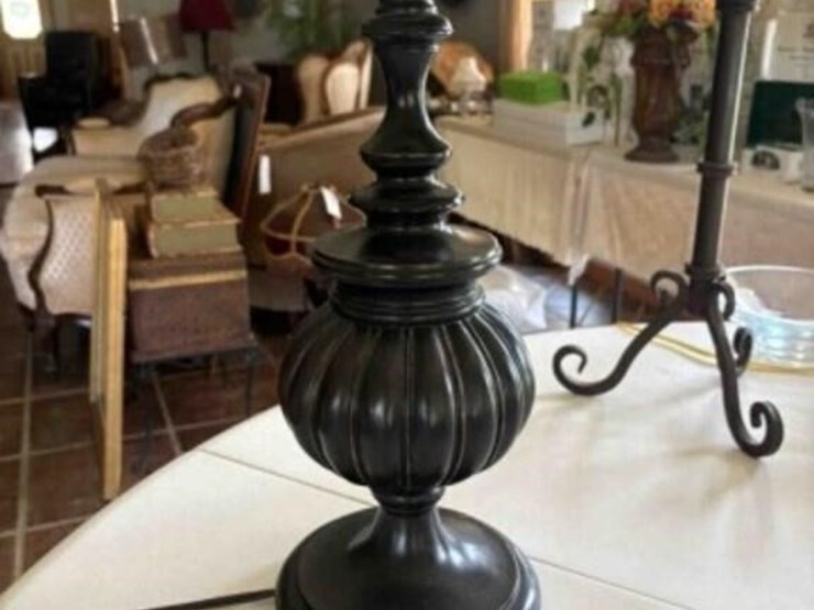 table-lamp-image-2