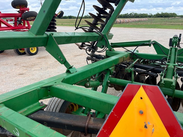 2008-john-deere-637-image-14