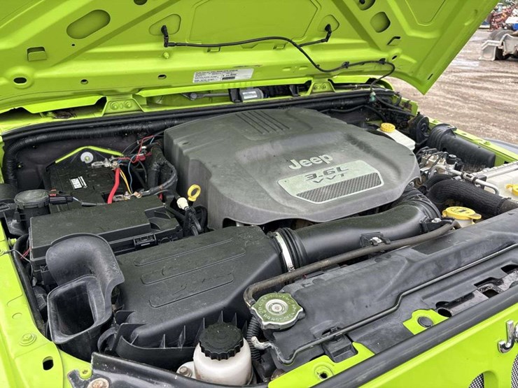 2013-jeep-wrangler-image-20