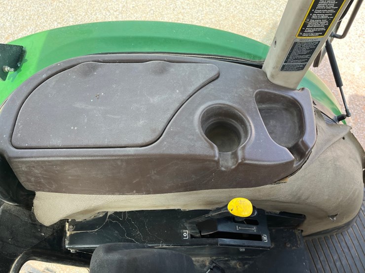 2011-john-deere-5093e-image-25