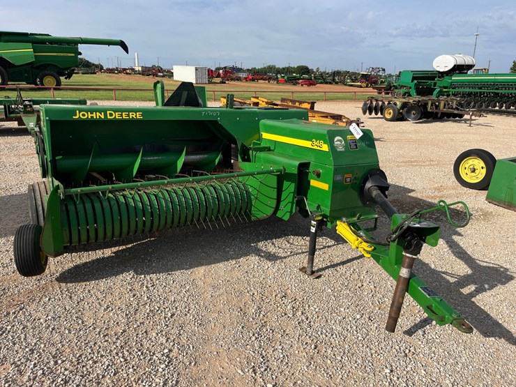 2013-john-deere-348-image-1