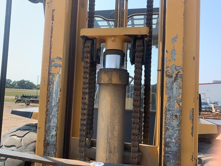 hp-8500-harlow-fork-lift-image-21