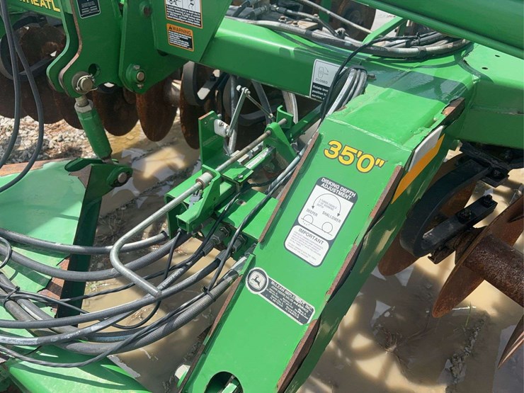john-deere-637-image-21