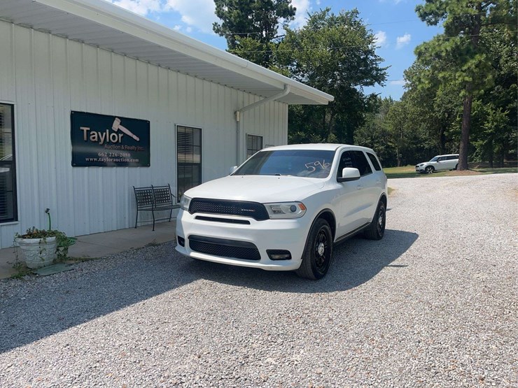 2020-dodge-durango-image-2