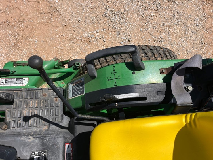 2002-john-deere-4010-image-11