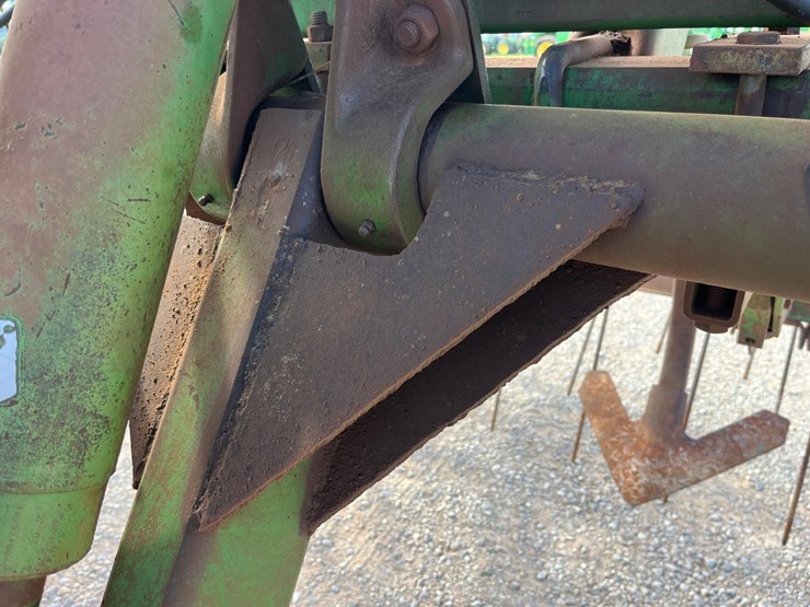 1988-john-deere-610-image-17