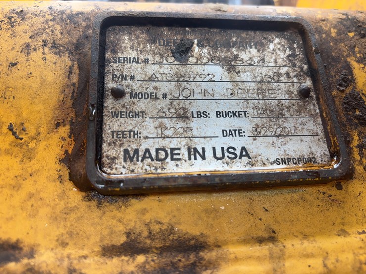 2017-deere-85g-image-28