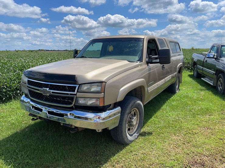 2007-chevrolet-2500hd-image-1