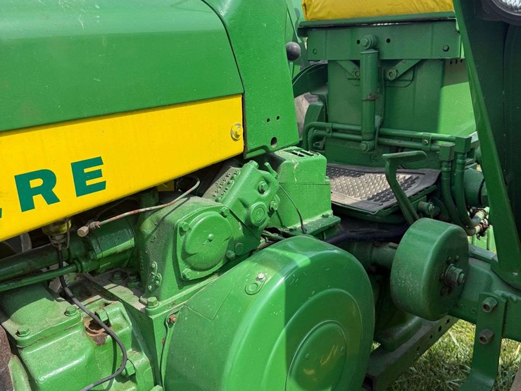 john-deere-530-image-4