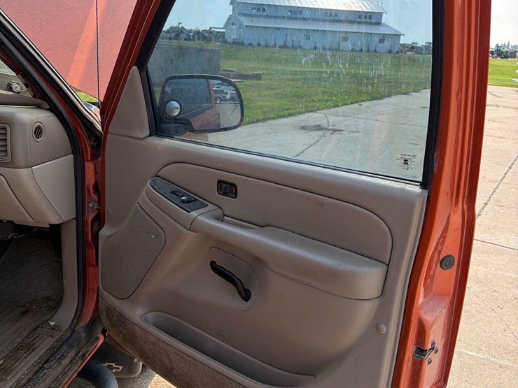 2005-chevy-avalache-1500-pickup-image-38