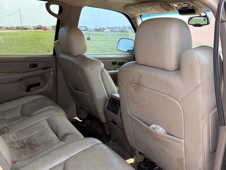 2005-chevy-avalache-1500-pickup-image-40