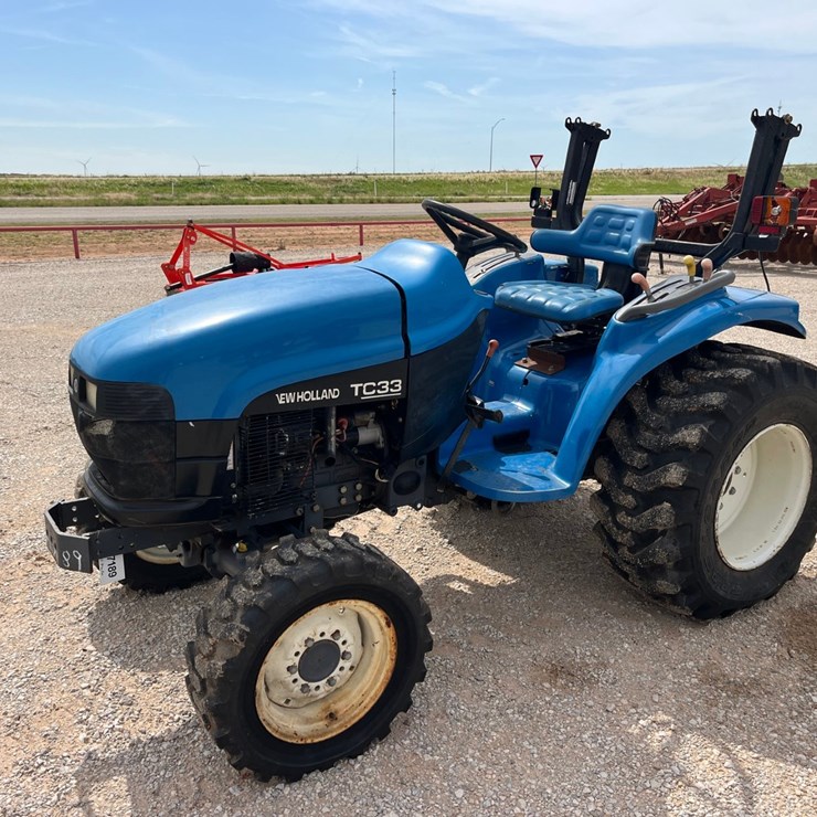 NEW HOLLAND TC33