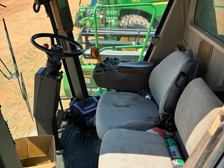 2000-john-deere-9650-sts-image-13