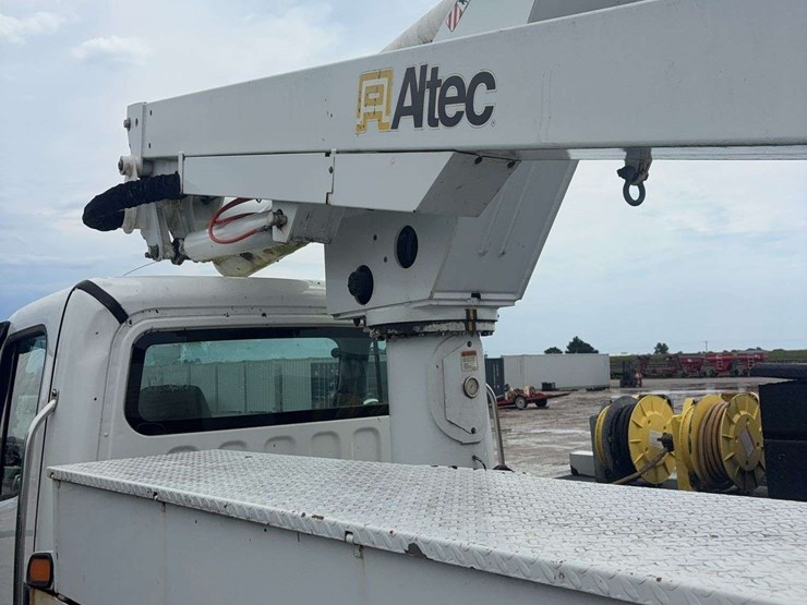 2010-altec-ta41m-image-10