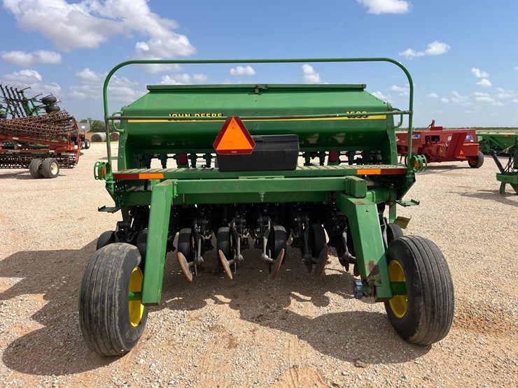1998-john-deere-1560-image-17
