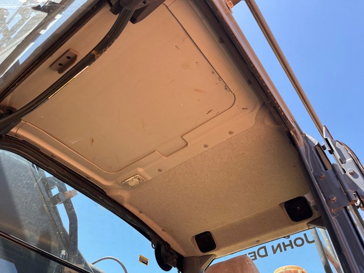#t8699-•-2018-deere-470g-image-36