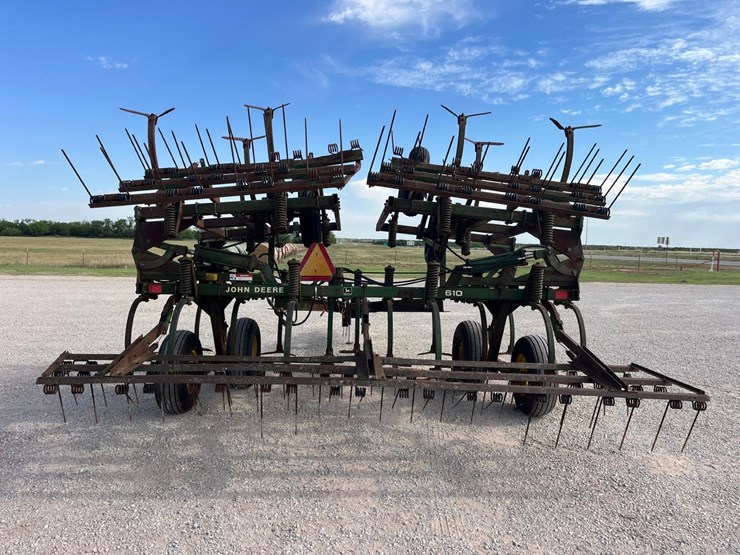 1988-john-deere-610-image-9
