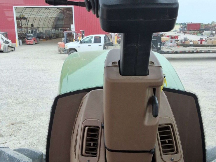 john-deere-9400-image-32