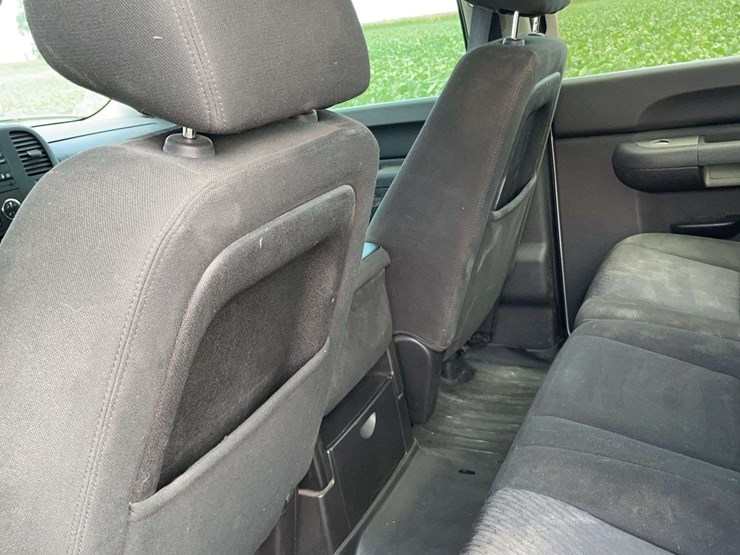 2012-chevrolet-silverado-1500-image-13