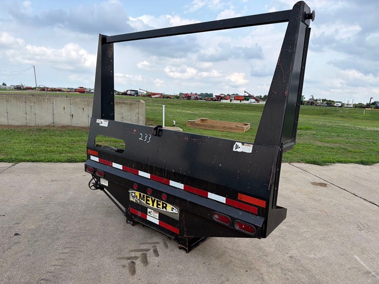 meyer-silage-box-gate-image-1