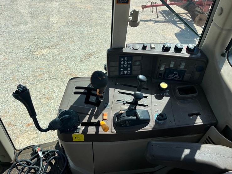2004-john-deere-7420-image-19