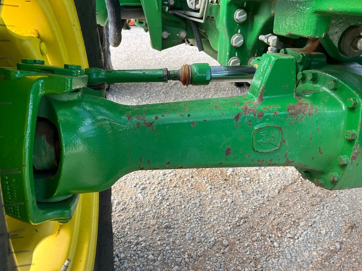 2017-john-deere-6120e-image-7