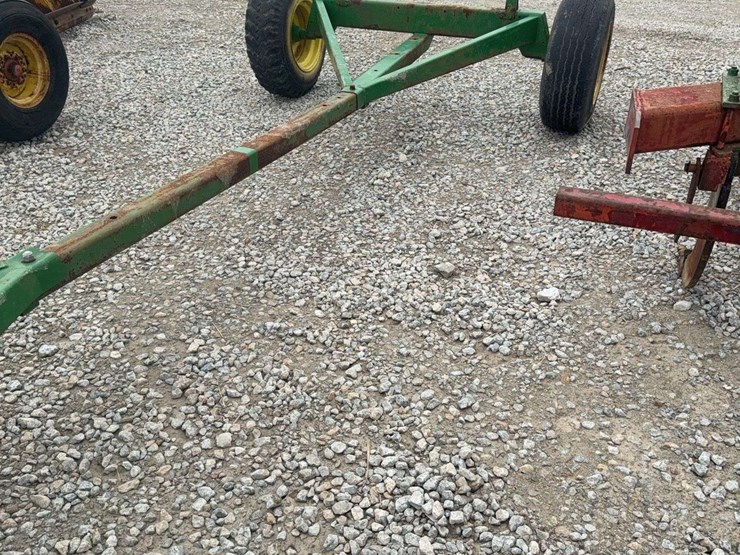 john-deere-1075-image-4