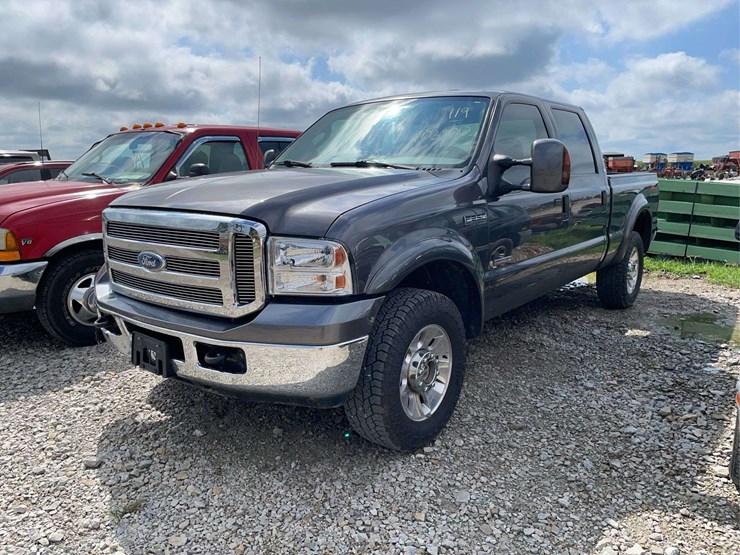 2005-ford-f250-image-1