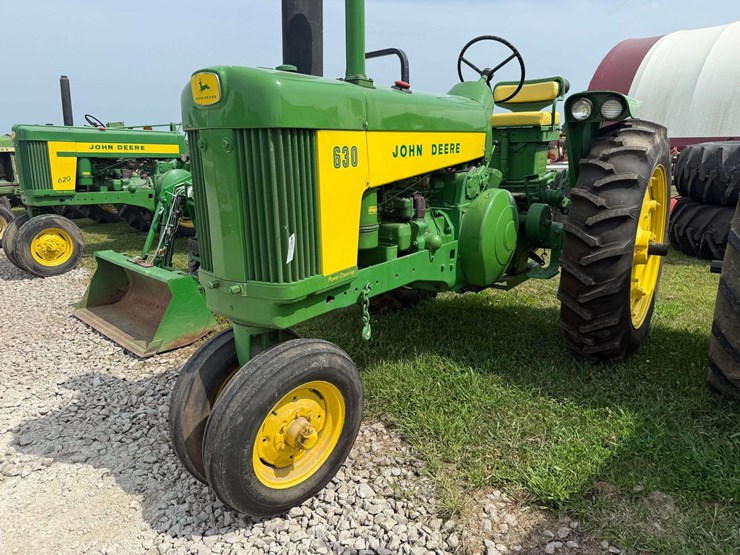john-deere-630-image-2