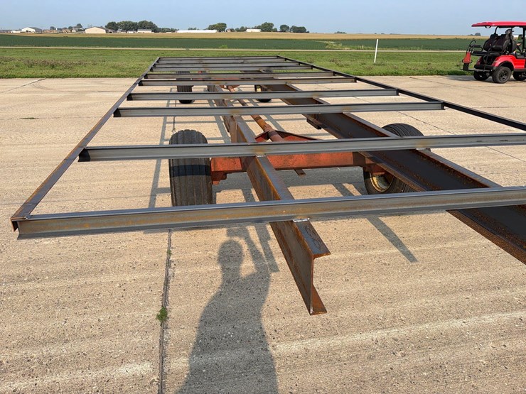 10ft-x-30ft-metal-bale-trailer-image-15
