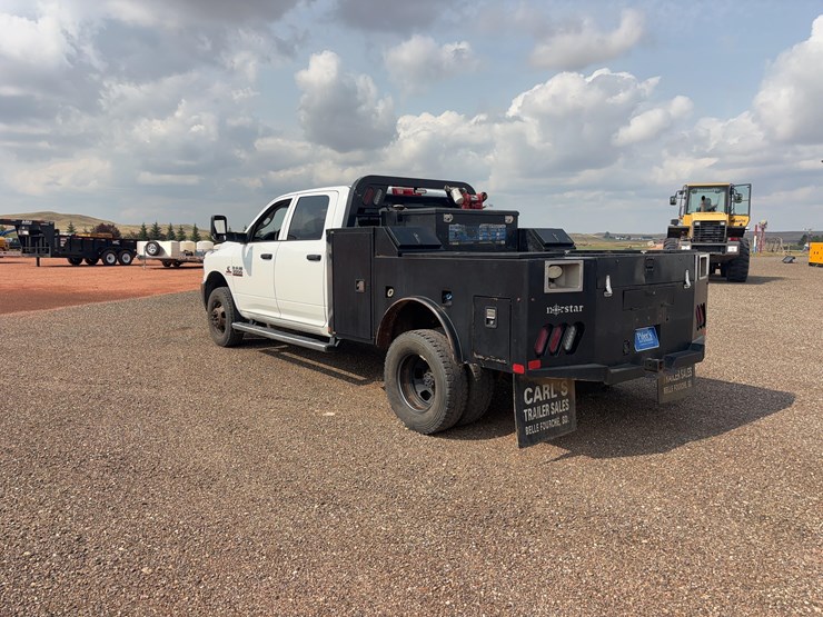 2016-dodge-3500-image-7