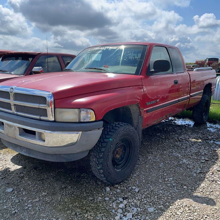 1998 DODGE RAM 2500