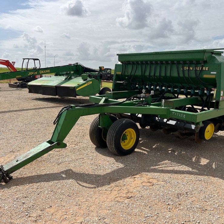 1998 JOHN DEERE 1560