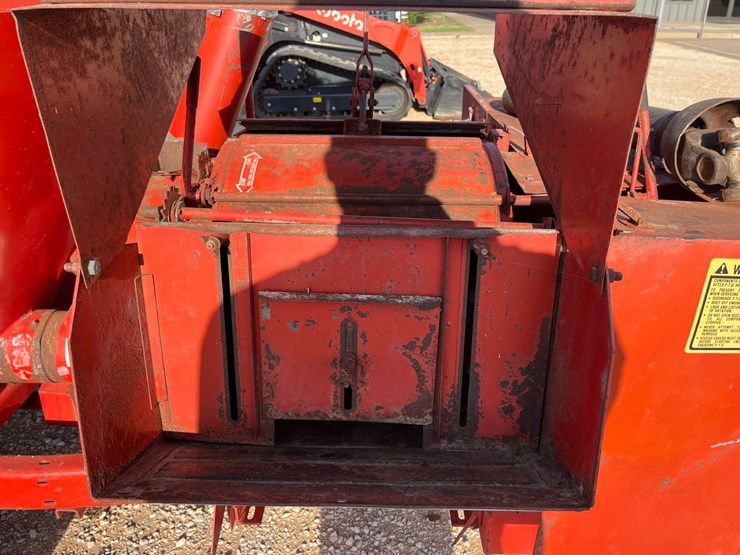 massey-ferguson-1050-image-5