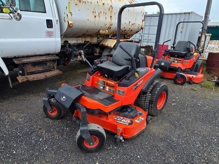 kubota-zd326s-image-2