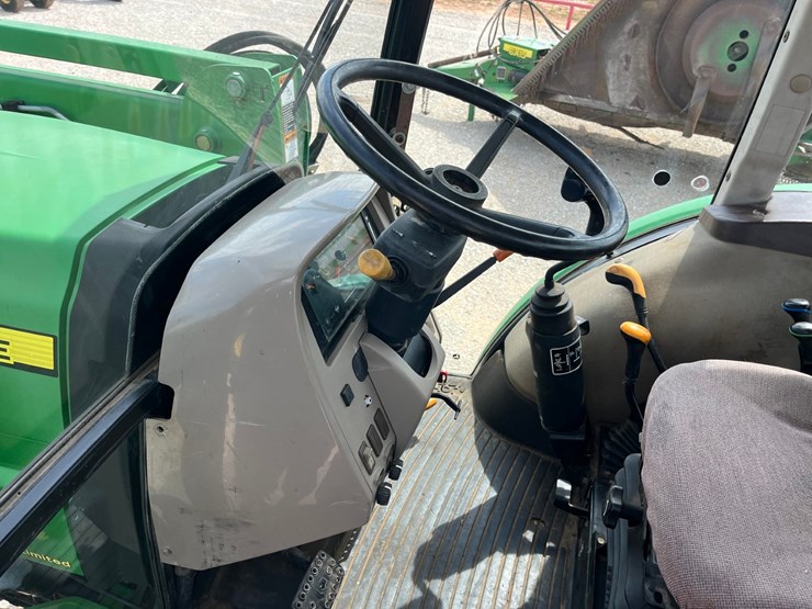 2011-john-deere-5093e-image-21